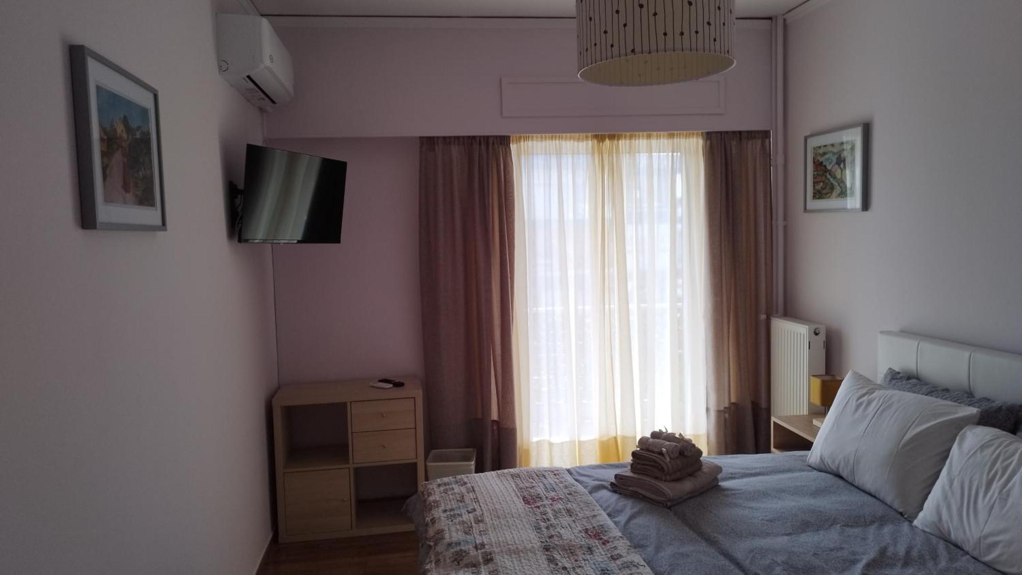 Spacious Flat Ideal For Families Apartment